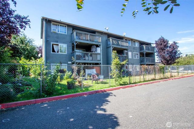 7603 Pacific Avenue, Tacoma, WA 98408