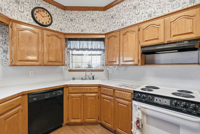 1702 Sully Court, Stephenville, TX 76401