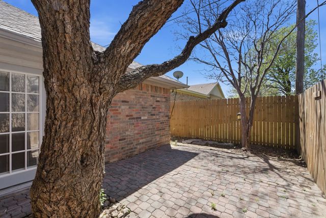 1702 Sully Court, Stephenville, TX 76401