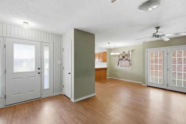 1702 Sully Court, Stephenville, TX 76401