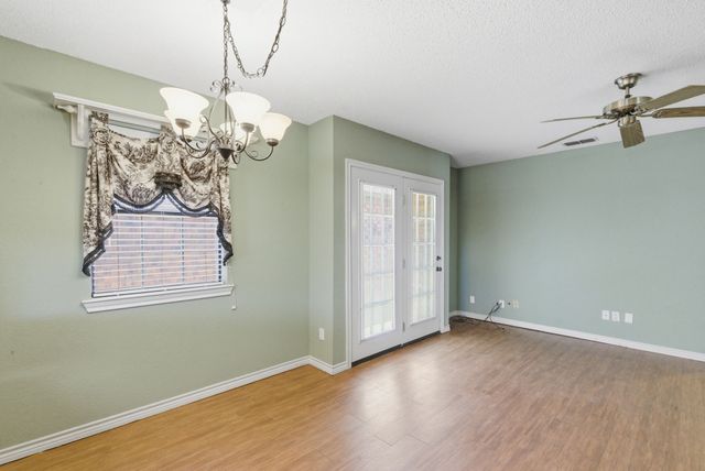 1702 Sully Court, Stephenville, TX 76401