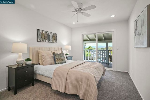 737 Sunflower Ct, Concord, CA 94518