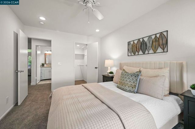 737 Sunflower Ct, Concord, CA 94518