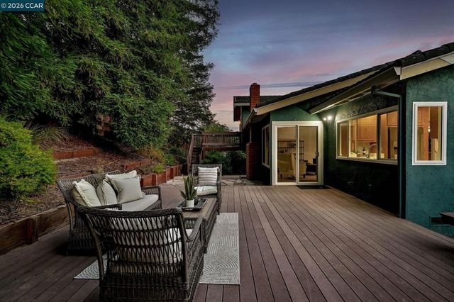 737 Sunflower Ct, Concord, CA 94518