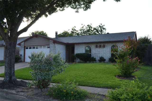 10207 Sweet Gum Street, Dallas, TX 75249