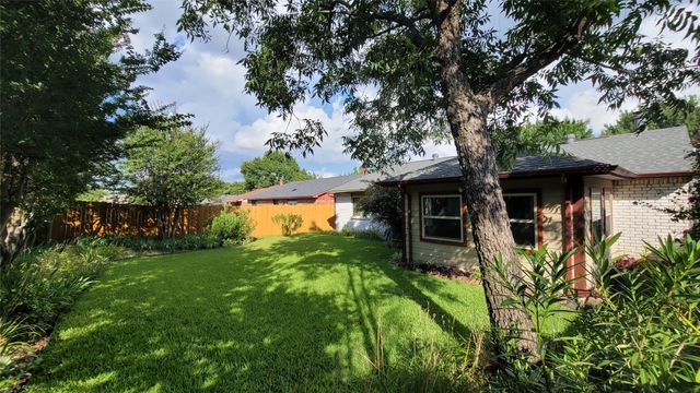 10207 Sweet Gum Street, Dallas, TX 75249