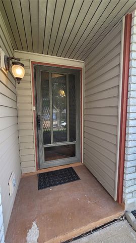 10207 Sweet Gum Street, Dallas, TX 75249