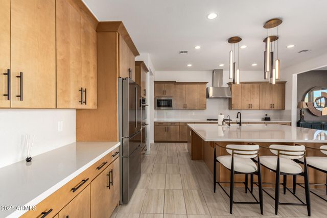 3420 E Harwell Road, Phoenix, AZ 85042