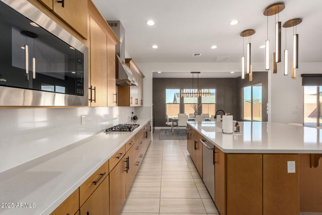 3420 E Harwell Road, Phoenix, AZ 85042