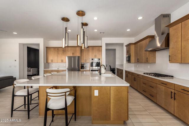 3420 E Harwell Road, Phoenix, AZ 85042