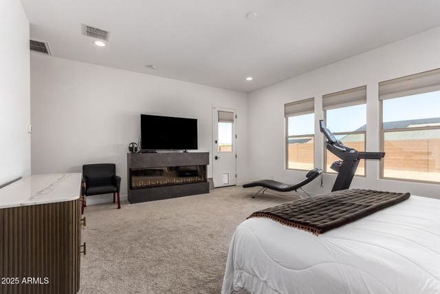 3420 E Harwell Road, Phoenix, AZ 85042