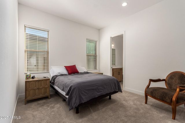 3420 E Harwell Road, Phoenix, AZ 85042