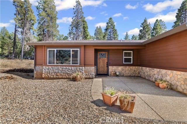 13770 West Park Drive, Magalia, CA 95954