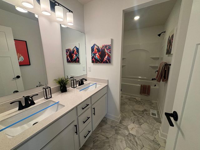 19970 Gadston Lane, Lakeville, MN 55044