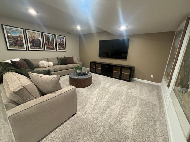 19970 Gadston Lane, Lakeville, MN 55044