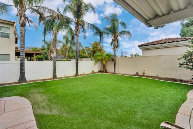 1110 Laurelhurst Heights, San Jacinto, CA 92582