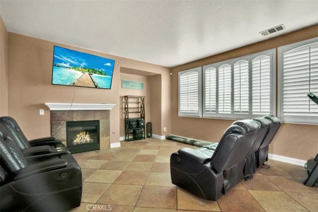 1110 Laurelhurst Heights, San Jacinto, CA 92582