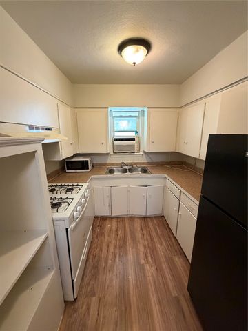 230 Starr Street 202, Dallas, TX 75203