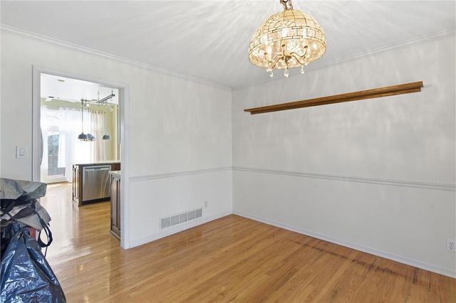 1033 Oxford Court, Leavenworth, KS 66048