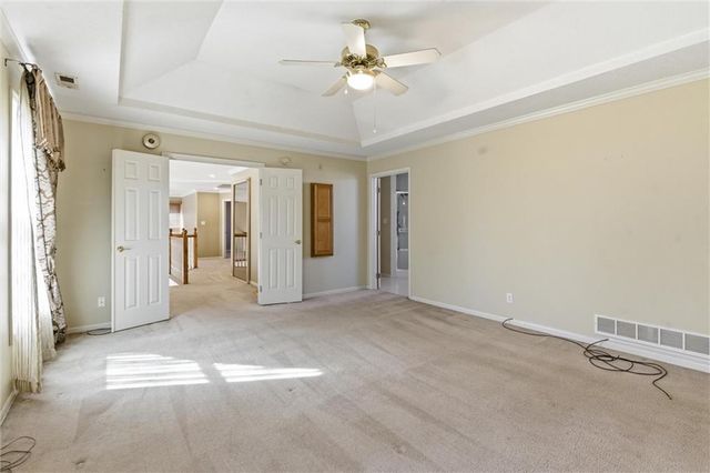 1033 Oxford Court, Leavenworth, KS 66048