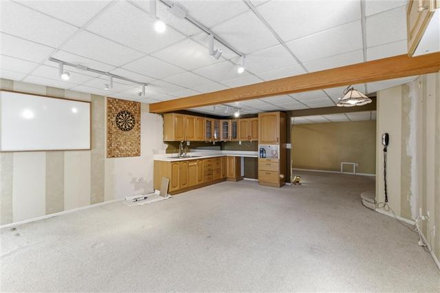 1033 Oxford Court, Leavenworth, KS 66048