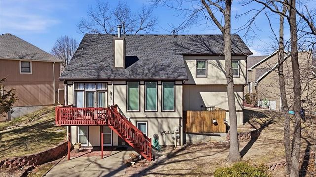 1033 Oxford Court, Leavenworth, KS 66048