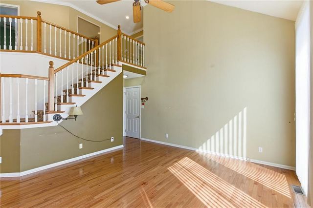 1033 Oxford Court, Leavenworth, KS 66048