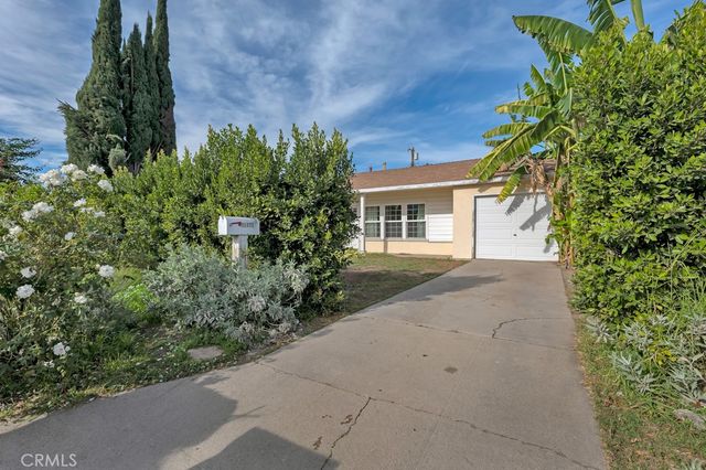 15115 Leadwell, Van Nuys, CA 91405