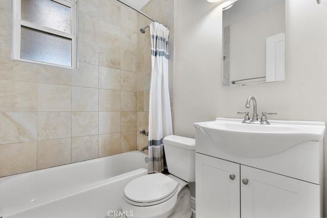 15115 Leadwell, Van Nuys, CA 91405