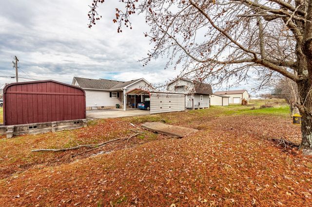 103 Kenwood Dr, Portland, TN 37148