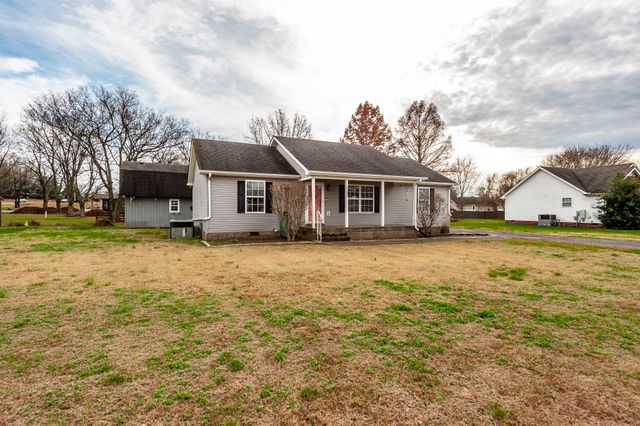 103 Kenwood Dr, Portland, TN 37148