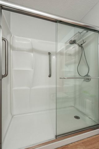 103 Kenwood Dr, Portland, TN 37148