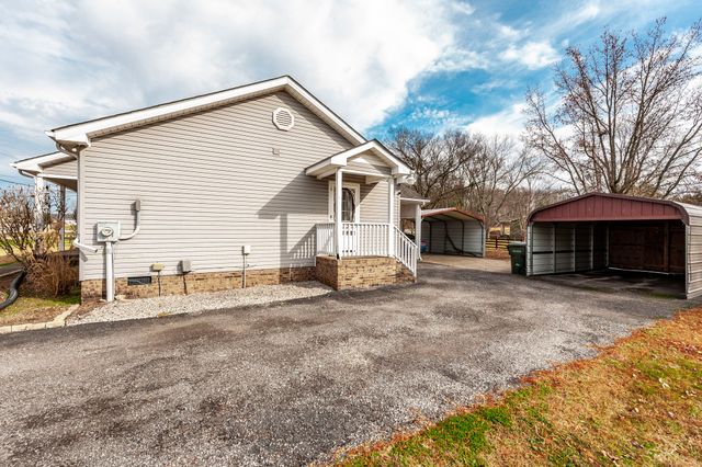 103 Kenwood Dr, Portland, TN 37148