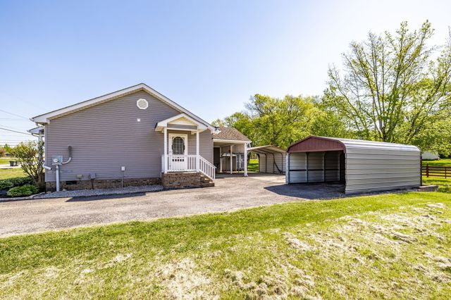 103 Kenwood Dr, Portland, TN 37148