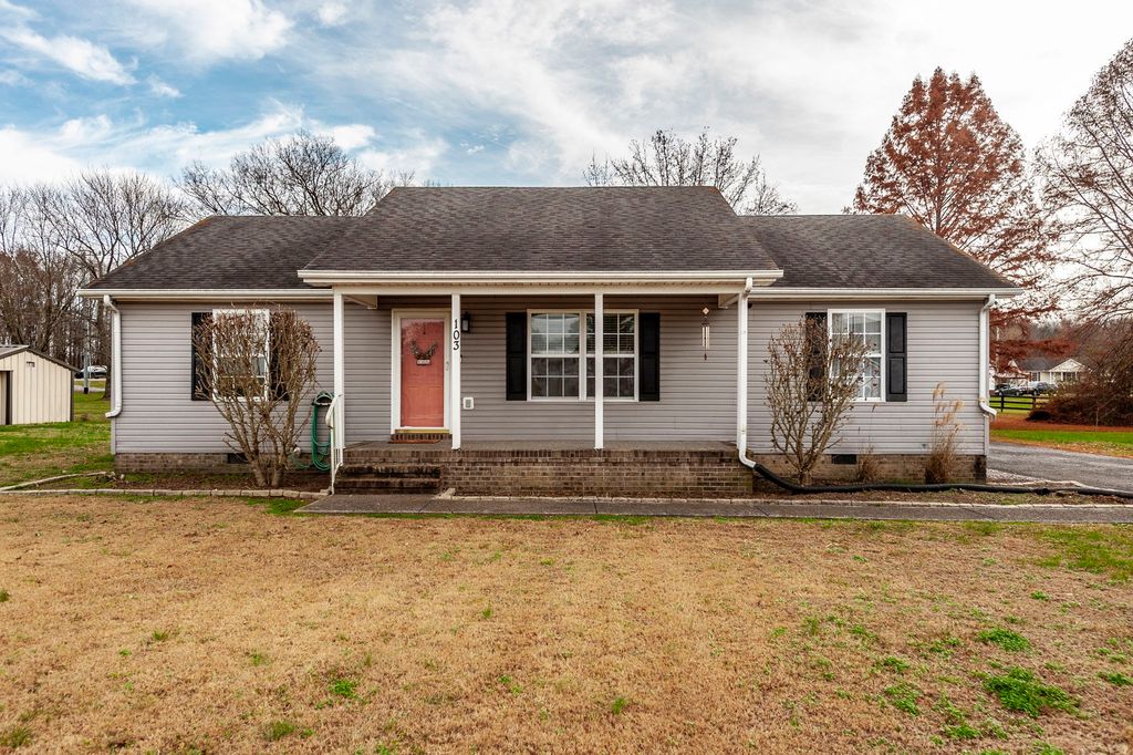 103 Kenwood Dr, Portland, TN 37148