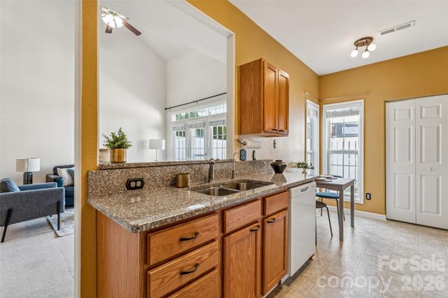 4133 Town Center Road, Harrisburg, NC 28075