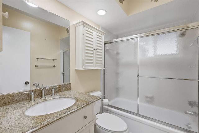 3905 JOYCE DRIVE, Bradenton, FL 34208