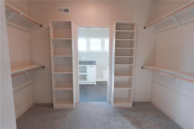 12725 N Champanel Way, Platte City, MO 64079