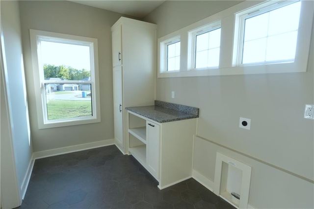12725 N Champanel Way, Platte City, MO 64079