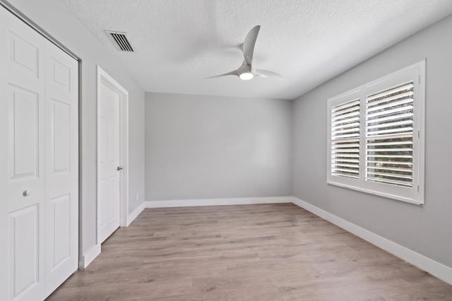 6544 Adriatic Way, Greenacres, FL 33413