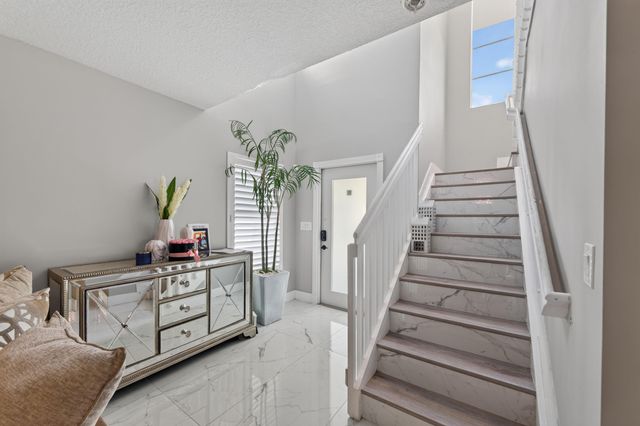 6544 Adriatic Way, Greenacres, FL 33413