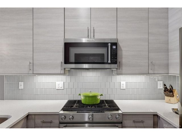 2411 California St, Denver, CO 80205