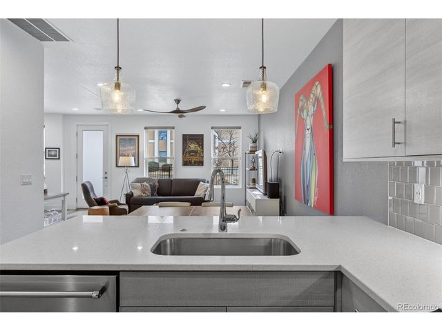 2411 California St, Denver, CO 80205