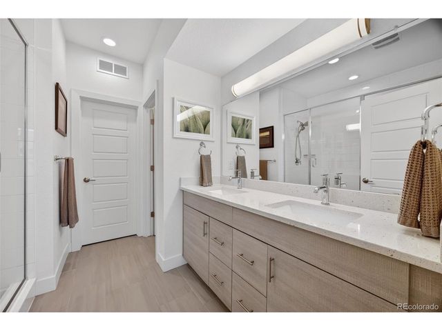 2411 California St, Denver, CO 80205