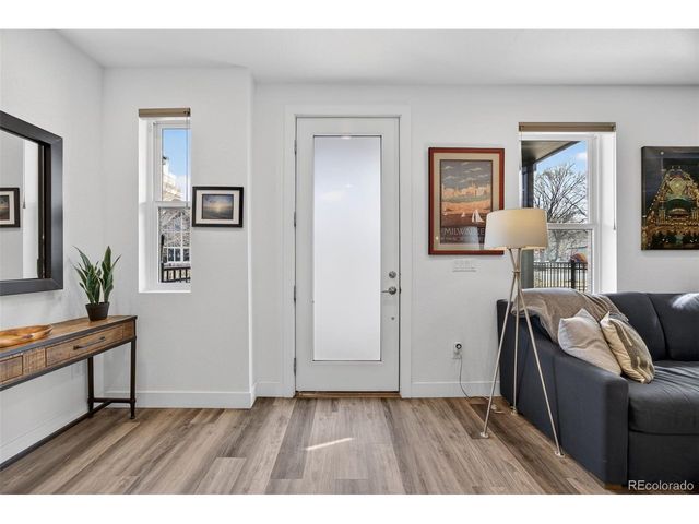 2411 California St, Denver, CO 80205