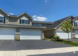 233 Wild Meadow Lane, Woodstock, IL 60098