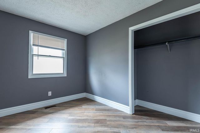 635 N Robin Drive, Ellettsville, IN 47429