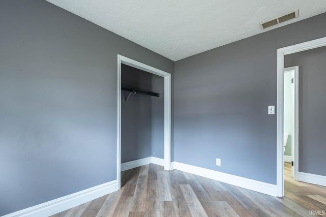 635 N Robin Drive, Ellettsville, IN 47429