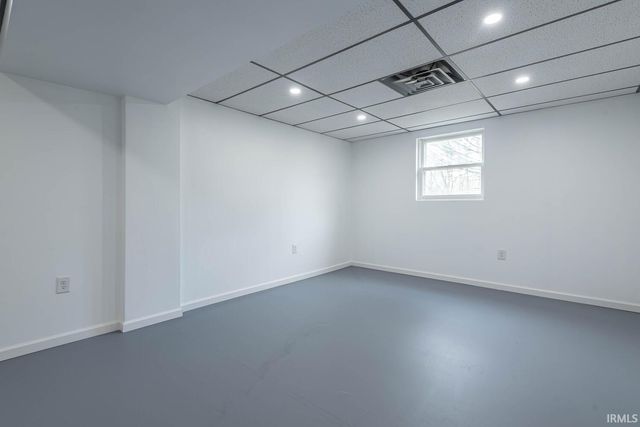 635 N Robin Drive, Ellettsville, IN 47429