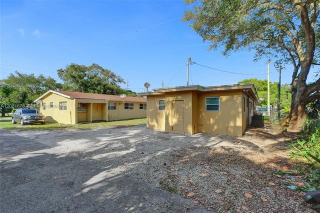 429 NW 9th Avenue 1, Fort Lauderdale, FL 33311
